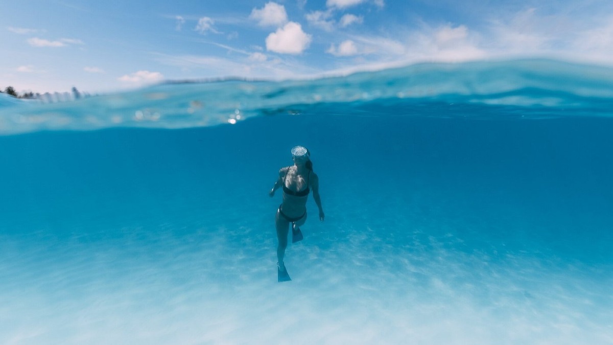 Experience a deep connection with nature at Awera Resort in the paradisiac Mentawai Islands Free diving in the paradisiac Mentawai Islands