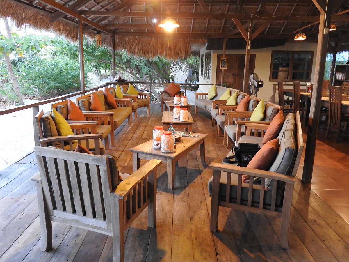 Lounge facilities at Alor Divers Eco Resort
