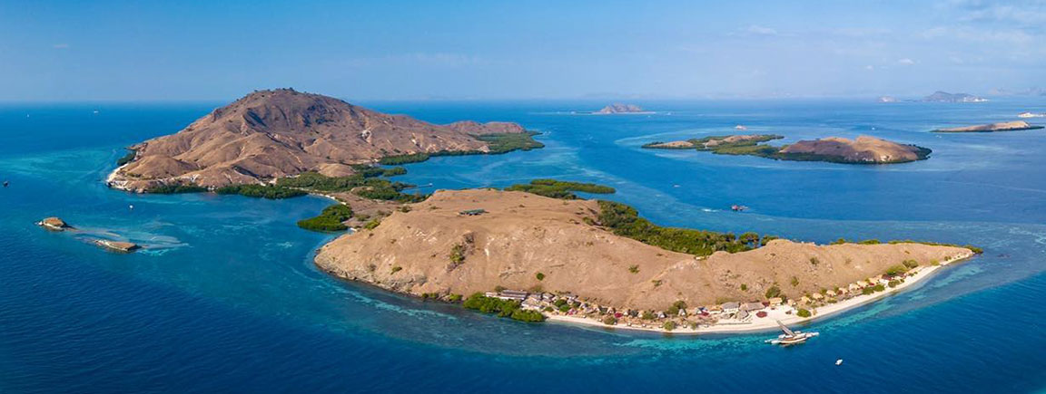 Komodo Resort in Sebayur Island