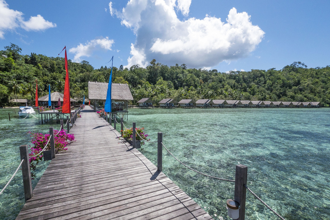 Papua Explorers es Resort con un centro de buceo PADI 5* - Reserva con 15% Dscto