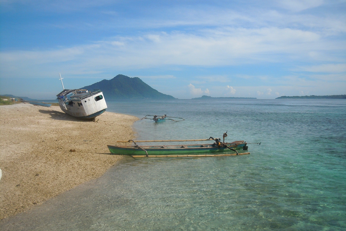 Estrecho de Alor | Cruising Indonesia | Especialistas en Viajes y Cruceros de Buceo