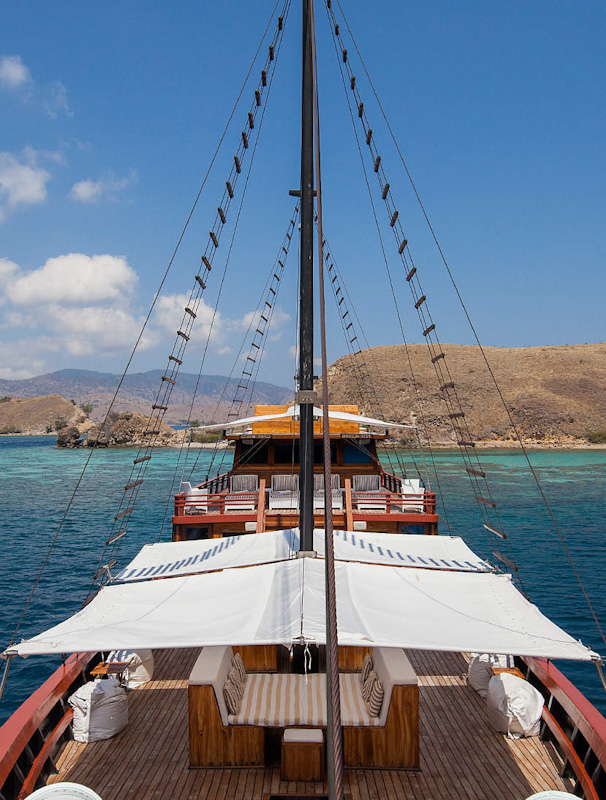 Samata Luxury yacht for charters in Indonesia