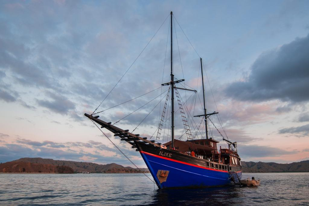 Ilike Liveaboard | Cruising Indonesia | Los Especialistas en Viajes y Cruceros de Buceo