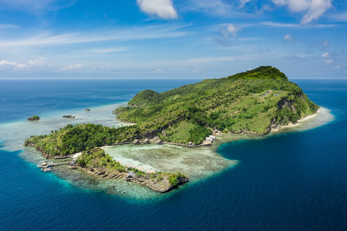 Misool Eco Resort | Cruising Indonesia | Los Especialistas en Viajes y Cruceros de Buceo
