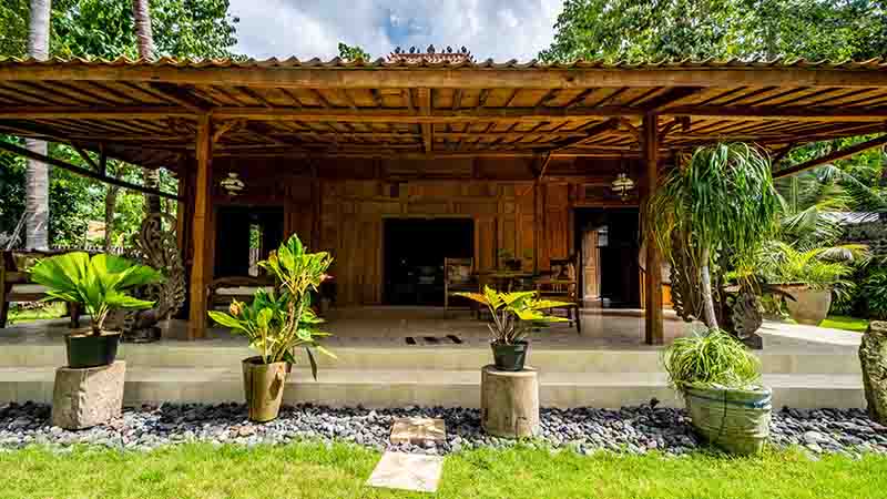 7 Bedroom Villa Spectacular Ocean View Bali - Watch on YouTube “150m