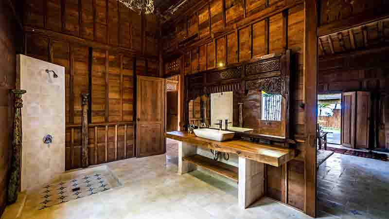 7 Bedroom Villa Spectacular Ocean View Bali - Watch on YouTube “Bathroom