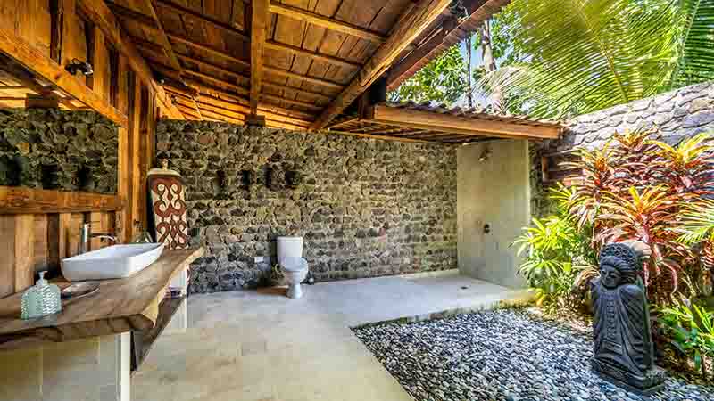 7 Bedroom Villa Spectacular Ocean View Bali - Watch on YouTube “Bathroom