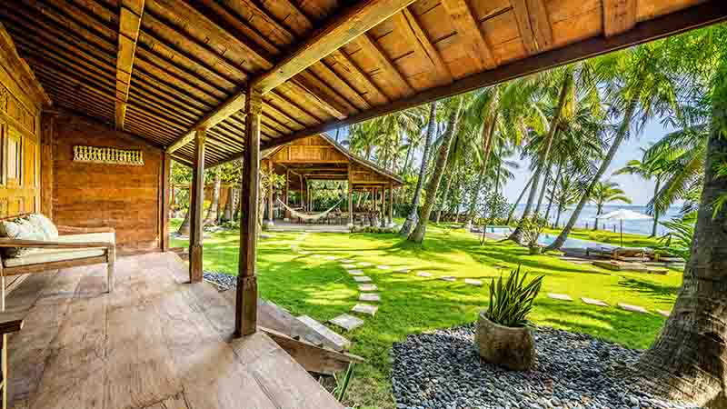 7 Bedroom Villa Spectacular Ocean View Bali - Watch on YouTube “Seafront