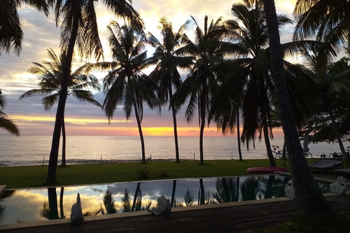 Oceanfront villa near Tulamben