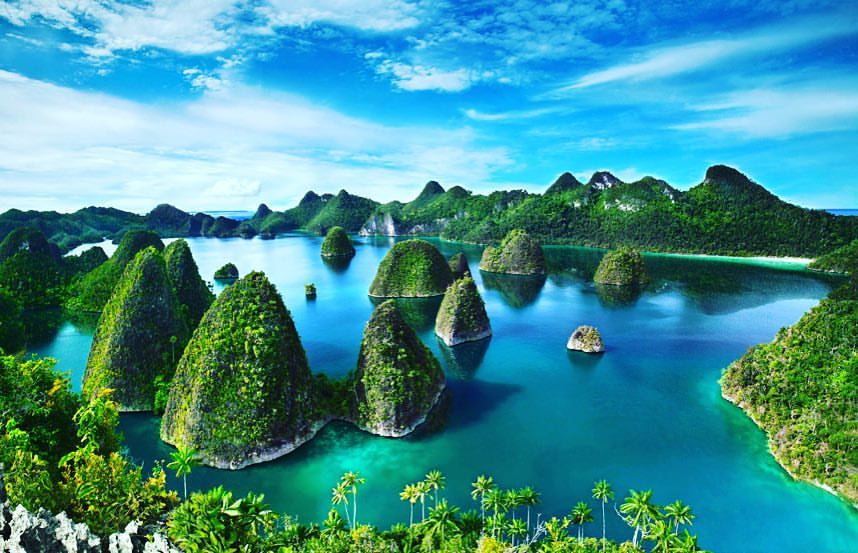 Carpe Diem private charters in Raja Ampat Indonesia
