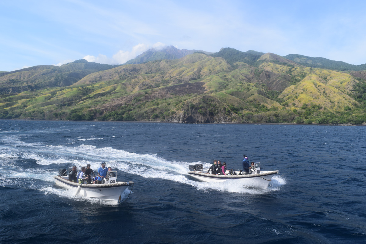 Samambaia Liveaboard dinghies in Komodo