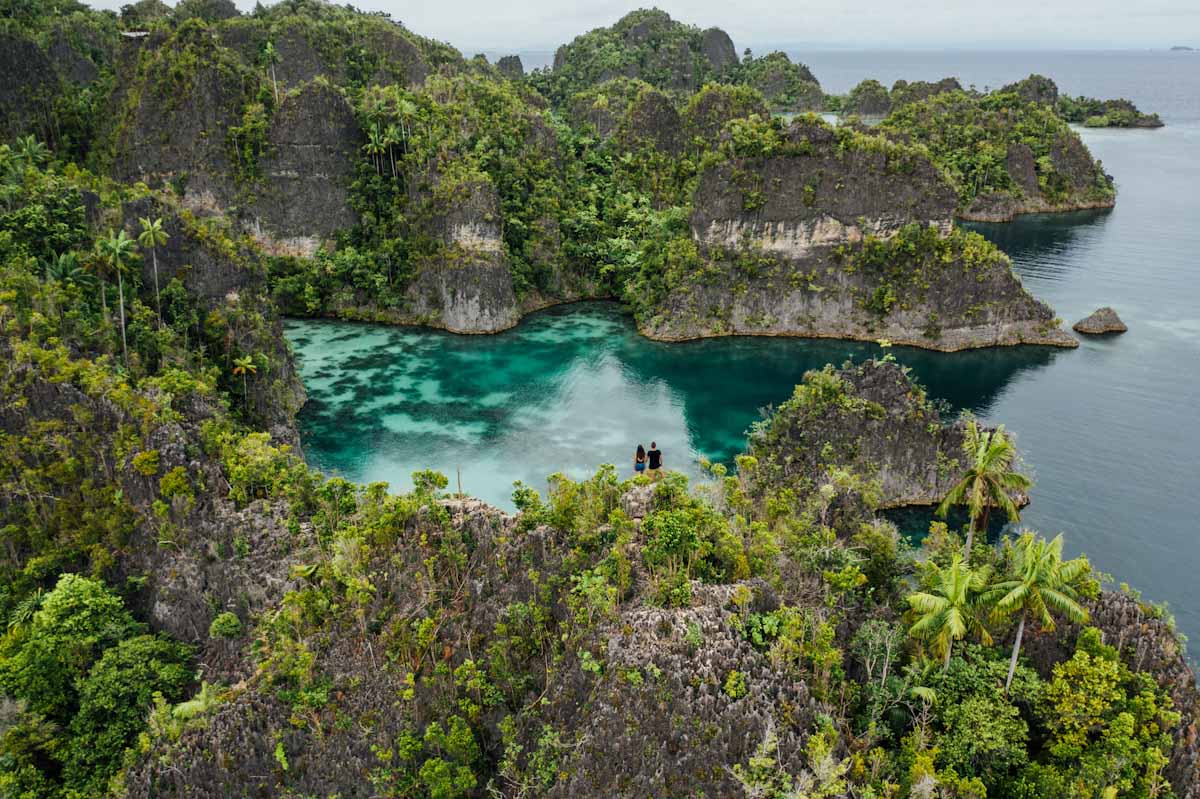 Charter in Raja Ampat with Nataraja yacht
